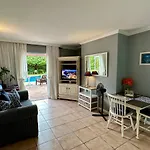 Charming Guest Suite In The Constantia Wine Valley